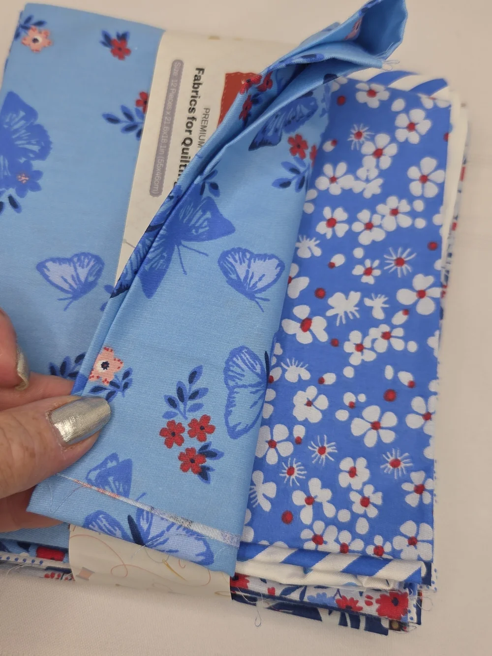 Mrs.Quilty PremiumFabrics For Quilting 12 Pieces 21.6